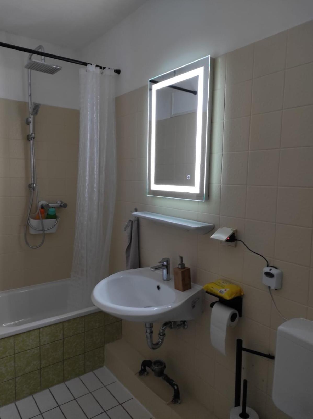 Ferienwohnung Im Zentrum Von Oberhausen Inklusive Wlan מראה חיצוני תמונה