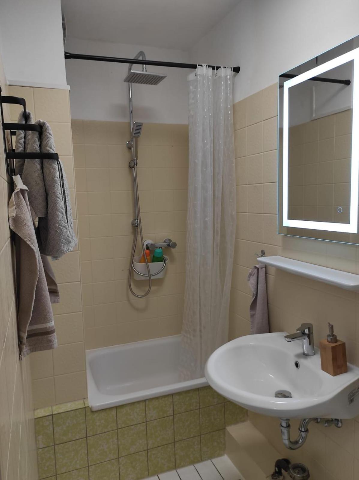 Ferienwohnung Im Zentrum Von Oberhausen Inklusive Wlan מראה חיצוני תמונה
